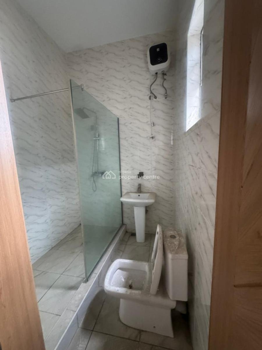 Luxury Semi Master Bedroom, Orchid Road, Lekki Phase 2, Lekki, Lagos, Self Contain (single Rooms) for Rent
