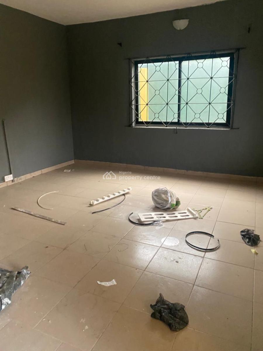 Clean 3 Bedroom Flat Apartment, Olowora, Magodo, Lagos, Flat / Apartment for Rent