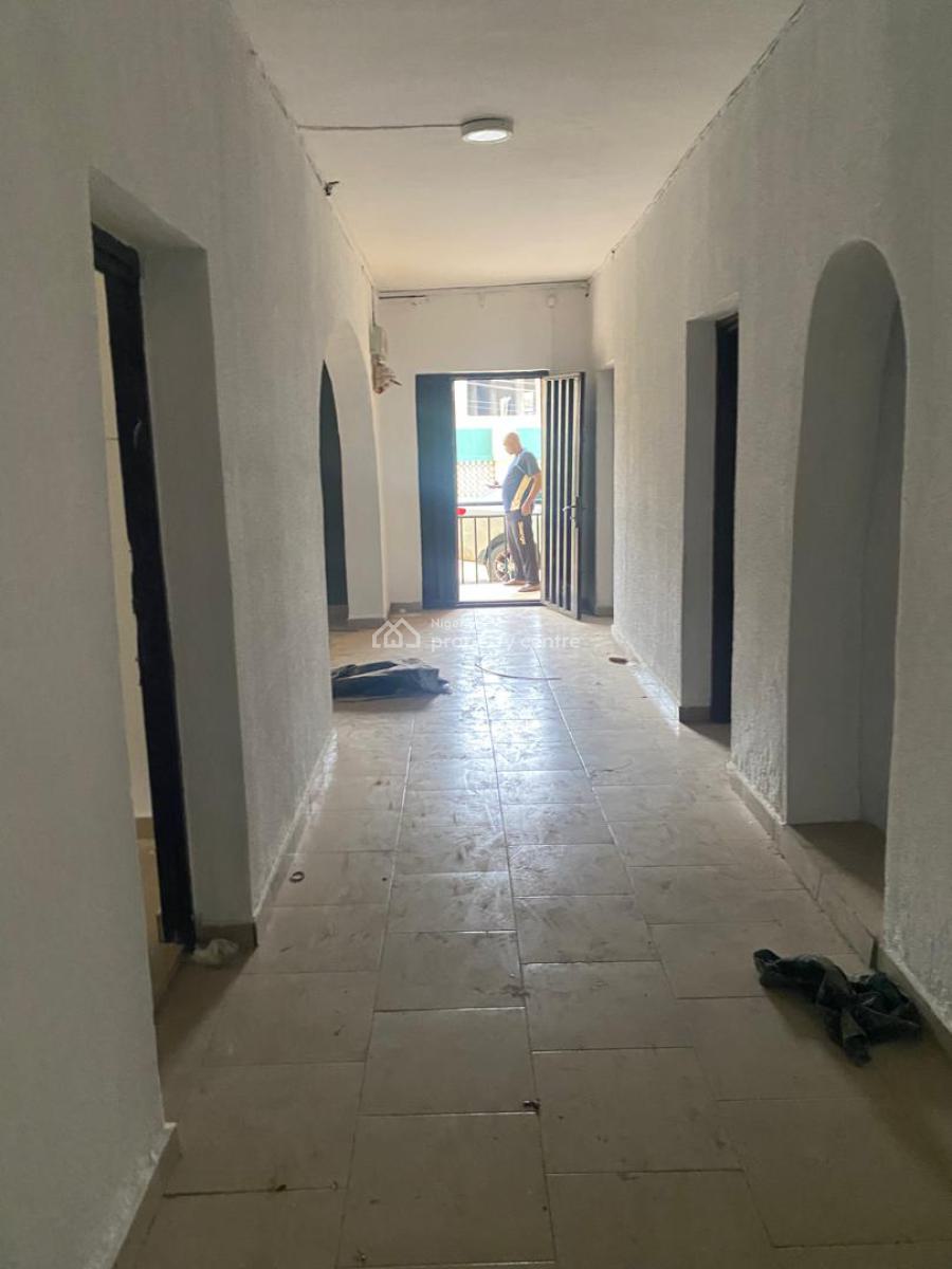 Clean 3 Bedroom Flat Apartment, Olowora, Magodo, Lagos, Flat / Apartment for Rent