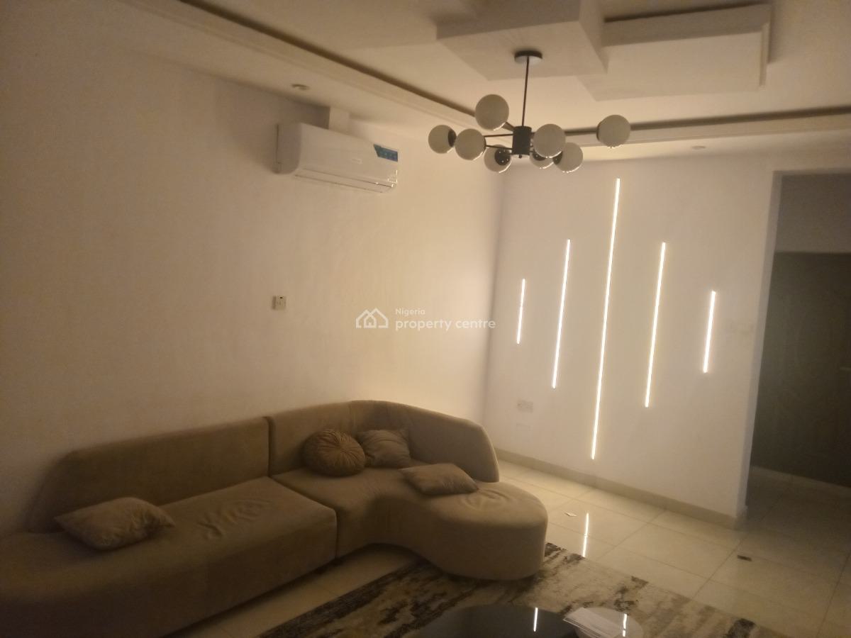 Newyork Furnished 2bd Flat, Adekunle By Third Mainland Bridge, Adekunle, Yaba, Lagos, Flat / Apartment for Rent