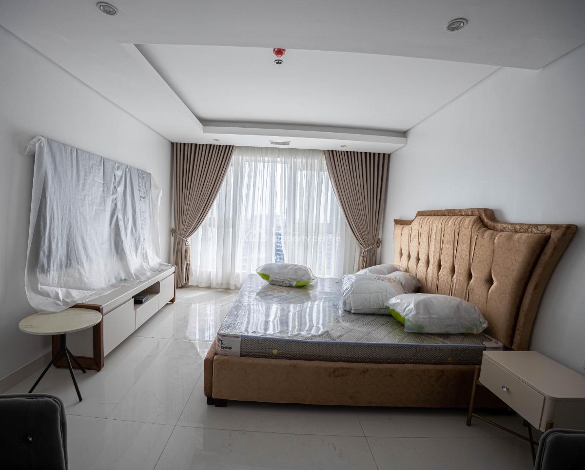 Fully Furnished 4 Bedroom Pent House  with a Room Bq, Blue Waters, Lekki, Lagos, House for Rent