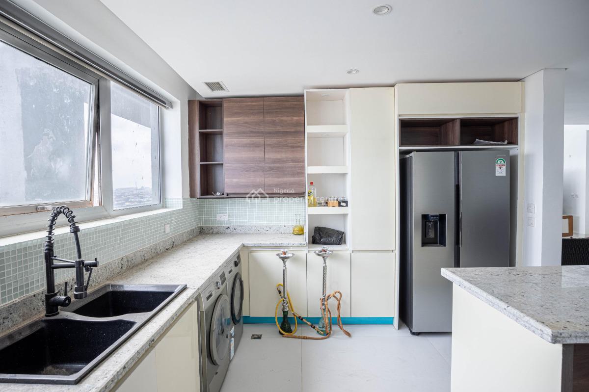 Fully Furnished 4 Bedroom Pent House  with a Room Bq, Blue Waters, Lekki, Lagos, House for Rent