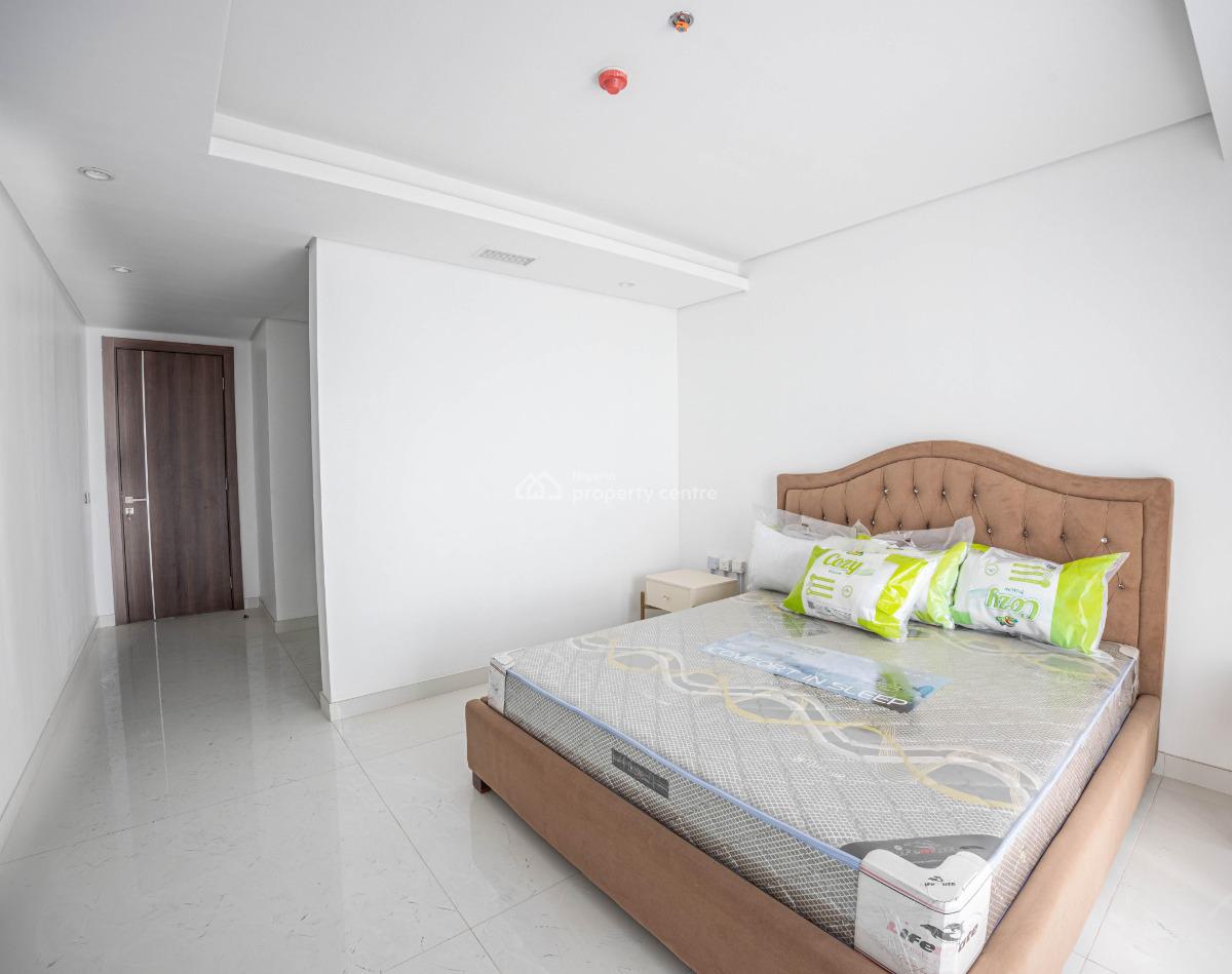 Fully Furnished 4 Bedroom Pent House  with a Room Bq, Blue Waters, Lekki, Lagos, House for Rent