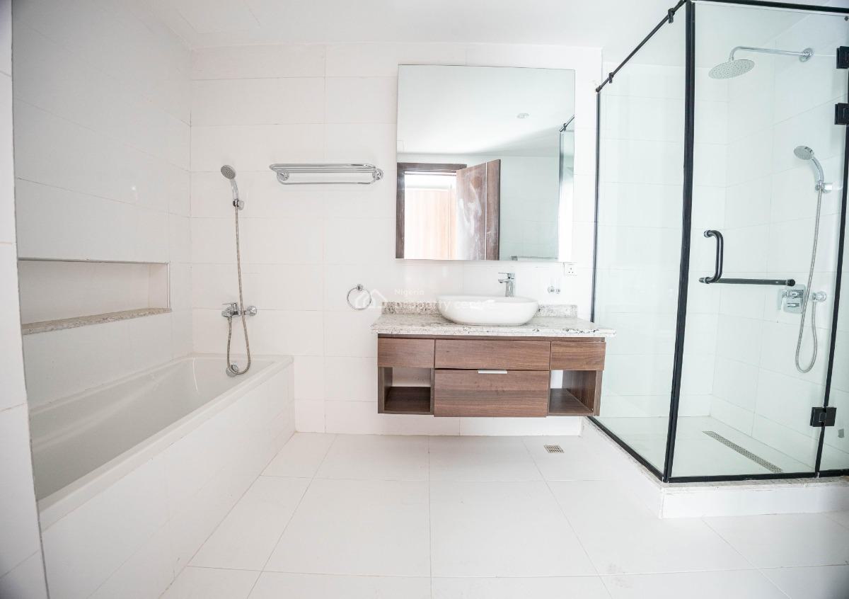 Fully Furnished 4 Bedroom Pent House  with a Room Bq, Blue Waters, Lekki, Lagos, House for Rent