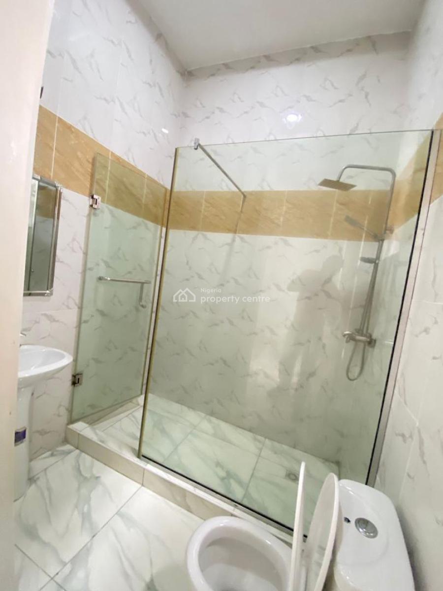Single Room Partly Furnished Available, Oral Estate Extension, Lekki, Lagos, Self Contain (single Rooms) for Rent