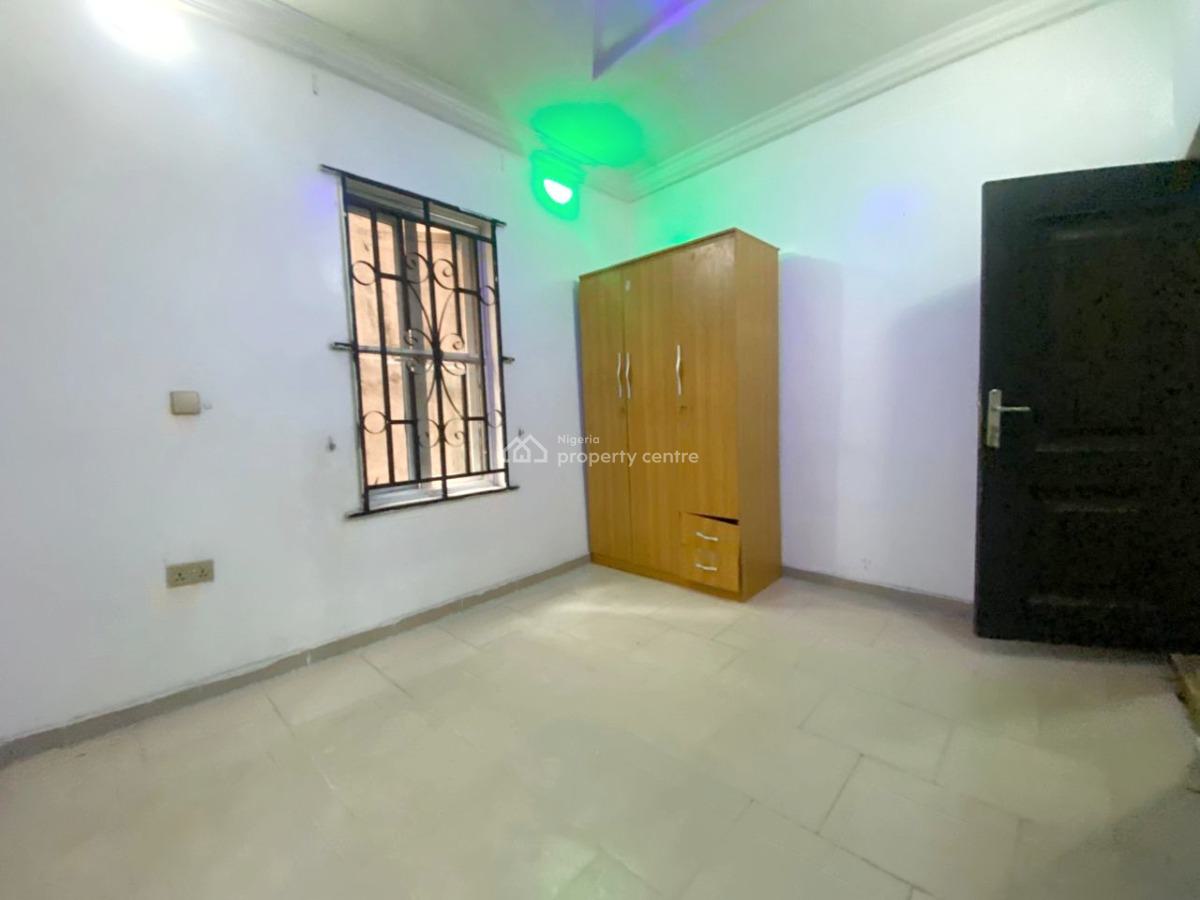 Luxury and Well Maintained 2 Bedroom Apartment, Gra Phase 1, Magodo, Lagos, Flat / Apartment for Rent