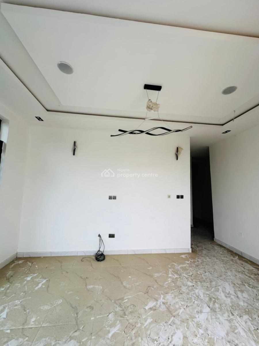 Stunning 2 Bedroom Apartment in a Secured Estate, Spg Road, Lekki, Lagos, Block of Flats for Sale