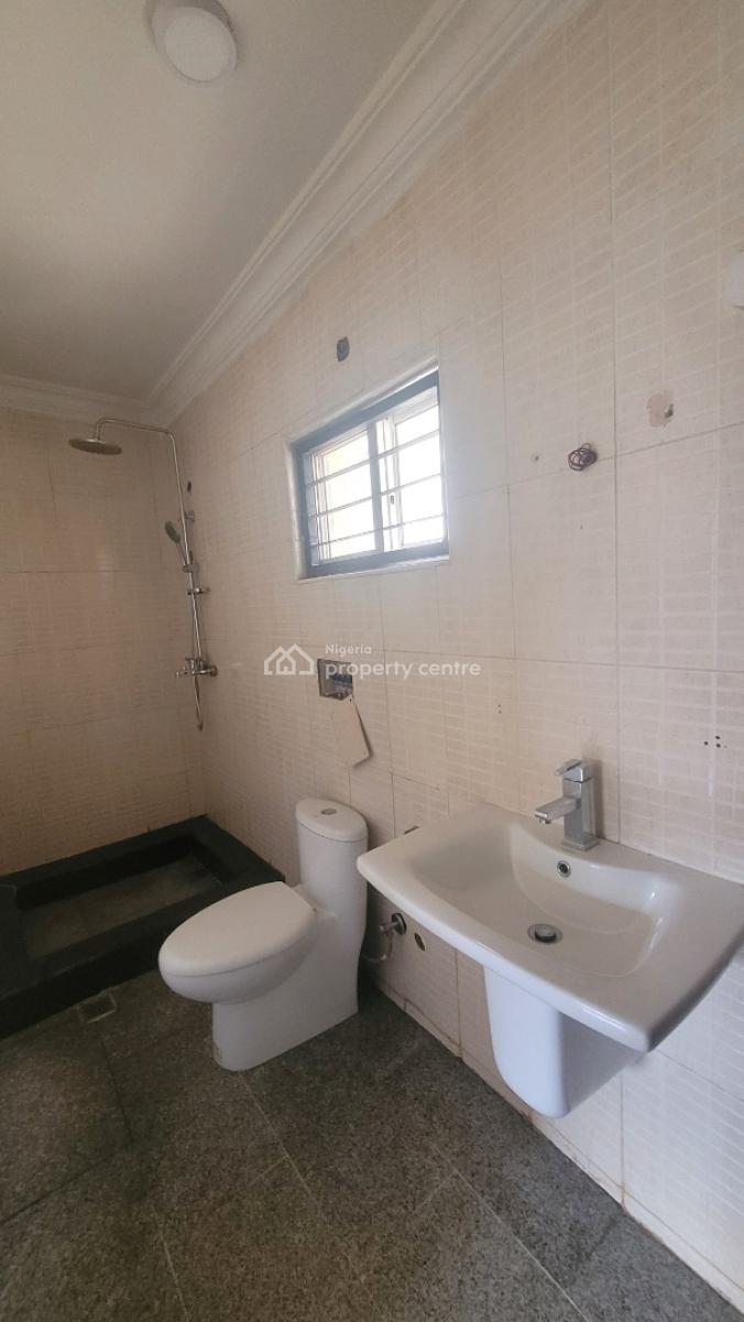 Massive Luxury 4 Bedroom Terrace Duplex Inside Estate, By American International School, Durumi, Abuja, Flat / Apartment for Rent