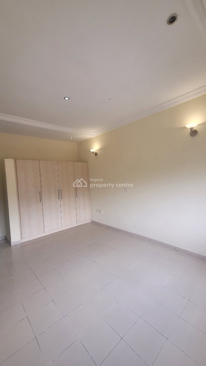 Massive Luxury 4 Bedroom Terrace Duplex Inside Estate, By American International School, Durumi, Abuja, Flat / Apartment for Rent