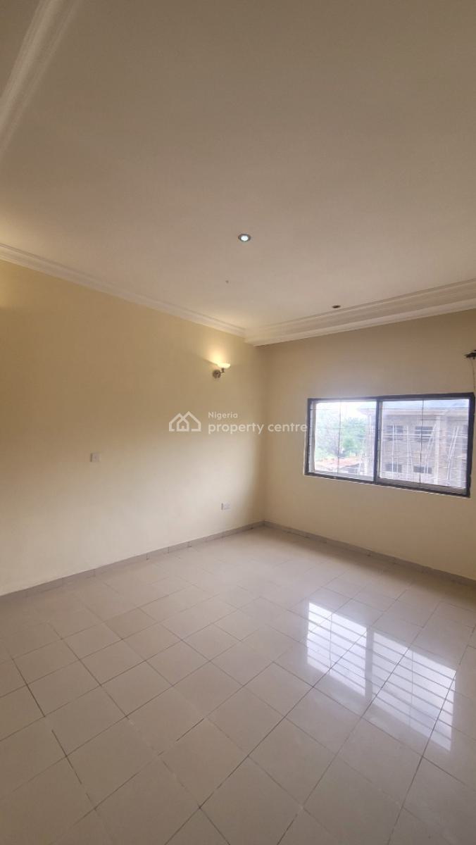 Massive Luxury 4 Bedroom Terrace Duplex Inside Estate, By American International School, Durumi, Abuja, Flat / Apartment for Rent