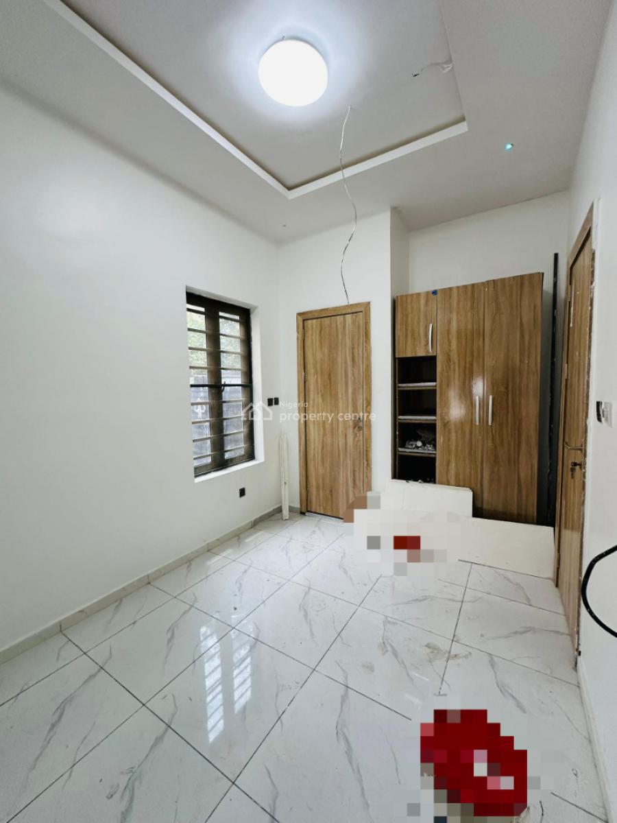 Exquisitely Built 1 Bedroom Apartment, Spg Road, Lekki, Lagos, Block of Flats for Sale