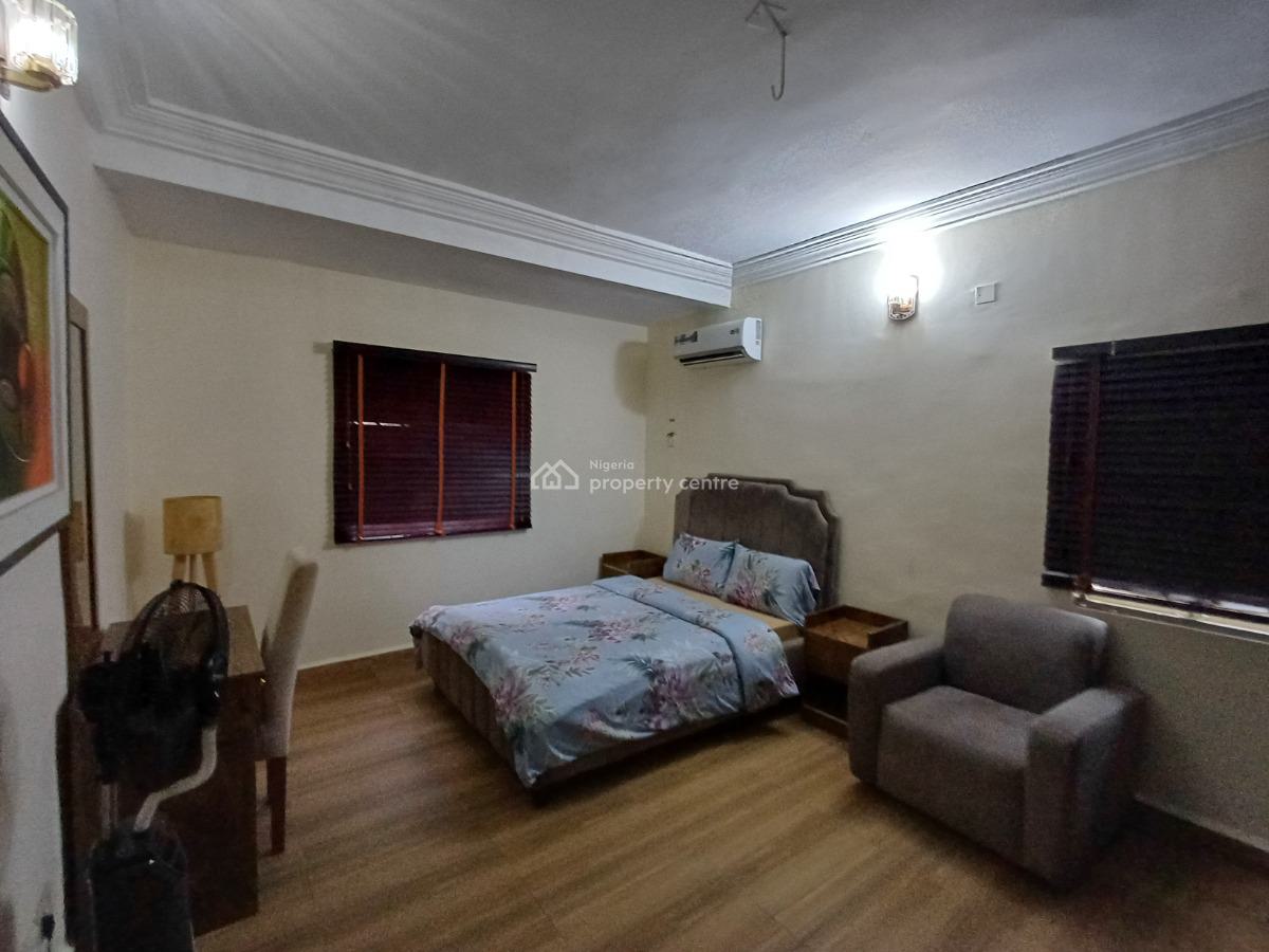 Serviced Fully Furnished 2 Bedroom Flat on The Ground Floor, Wuse 2, Abuja, Flat / Apartment for Rent
