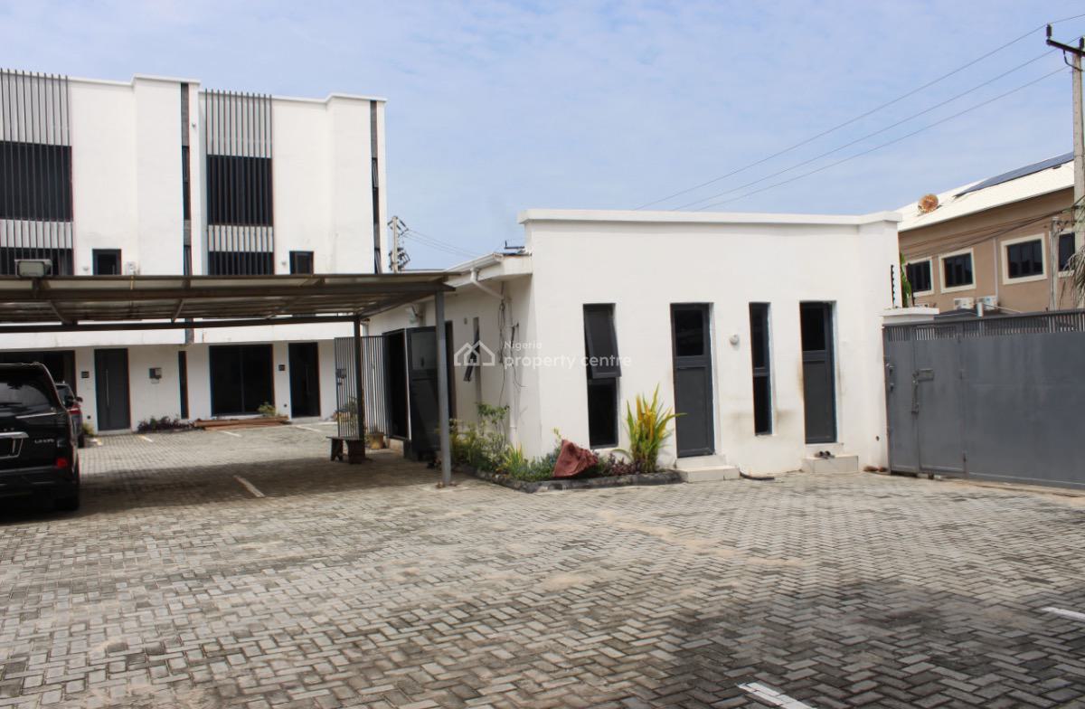4 Bedroom Terrace Apartment at Ilasan, Idowu Emma, Ilasan, Lekki, Lagos, Terraced Duplex for Sale