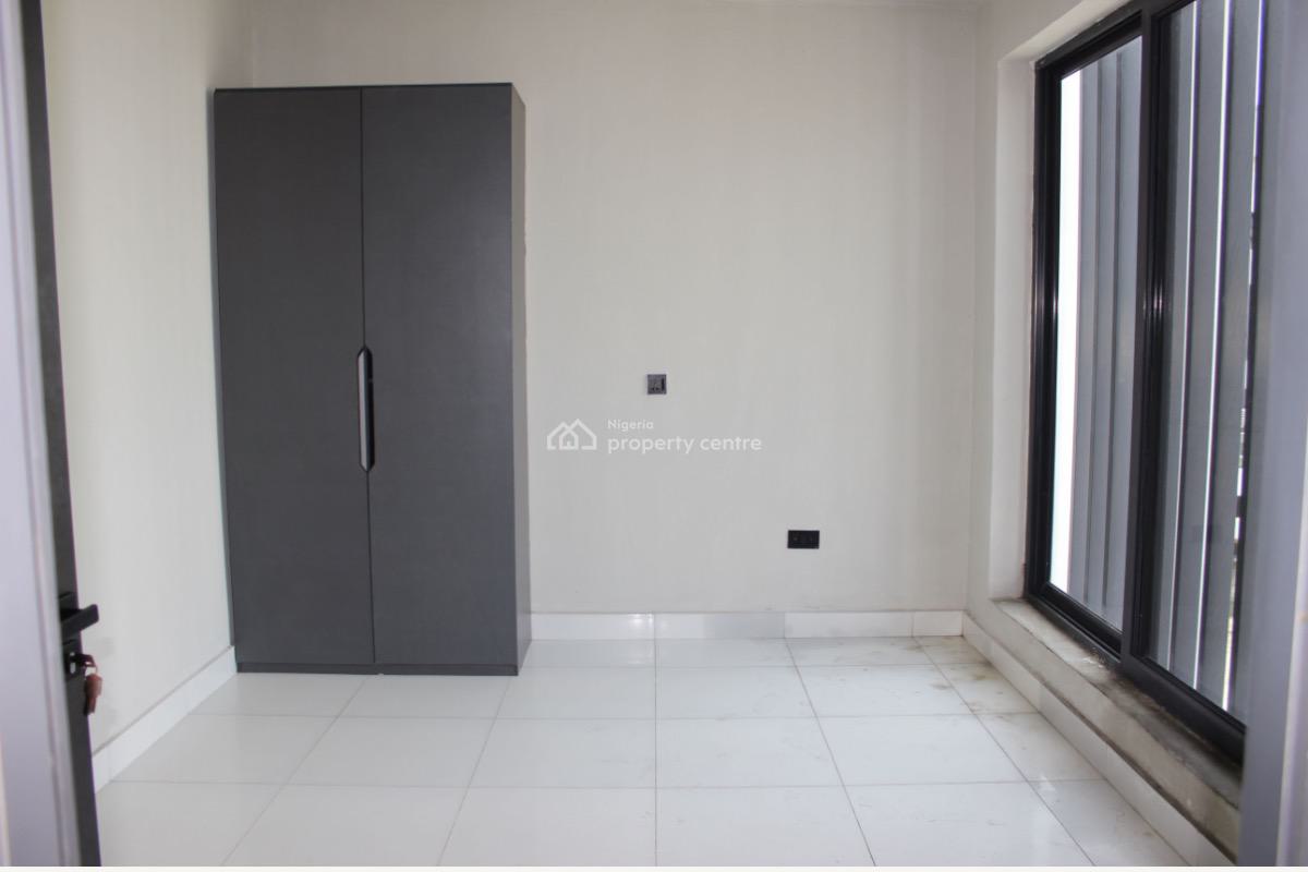 4 Bedroom Terrace Apartment at Ilasan, Idowu Emma, Ilasan, Lekki, Lagos, Terraced Duplex for Sale