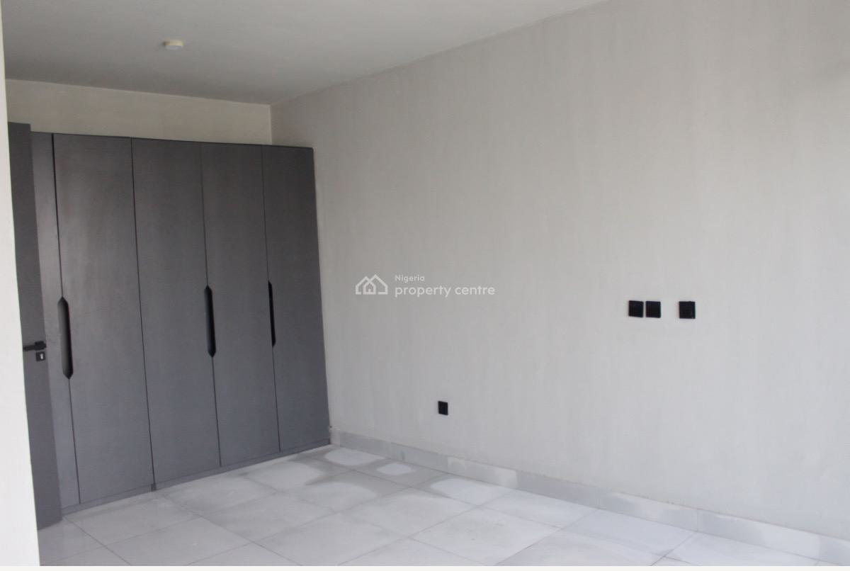 4 Bedroom Terrace Apartment at Ilasan, Idowu Emma, Ilasan, Lekki, Lagos, Terraced Duplex for Sale