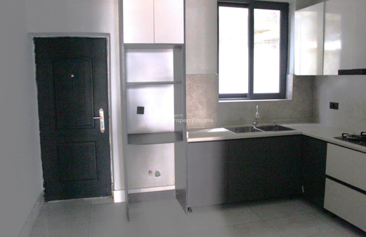 4 Bedroom Terrace Apartment at Ilasan, Idowu Emma, Ilasan, Lekki, Lagos, Terraced Duplex for Sale