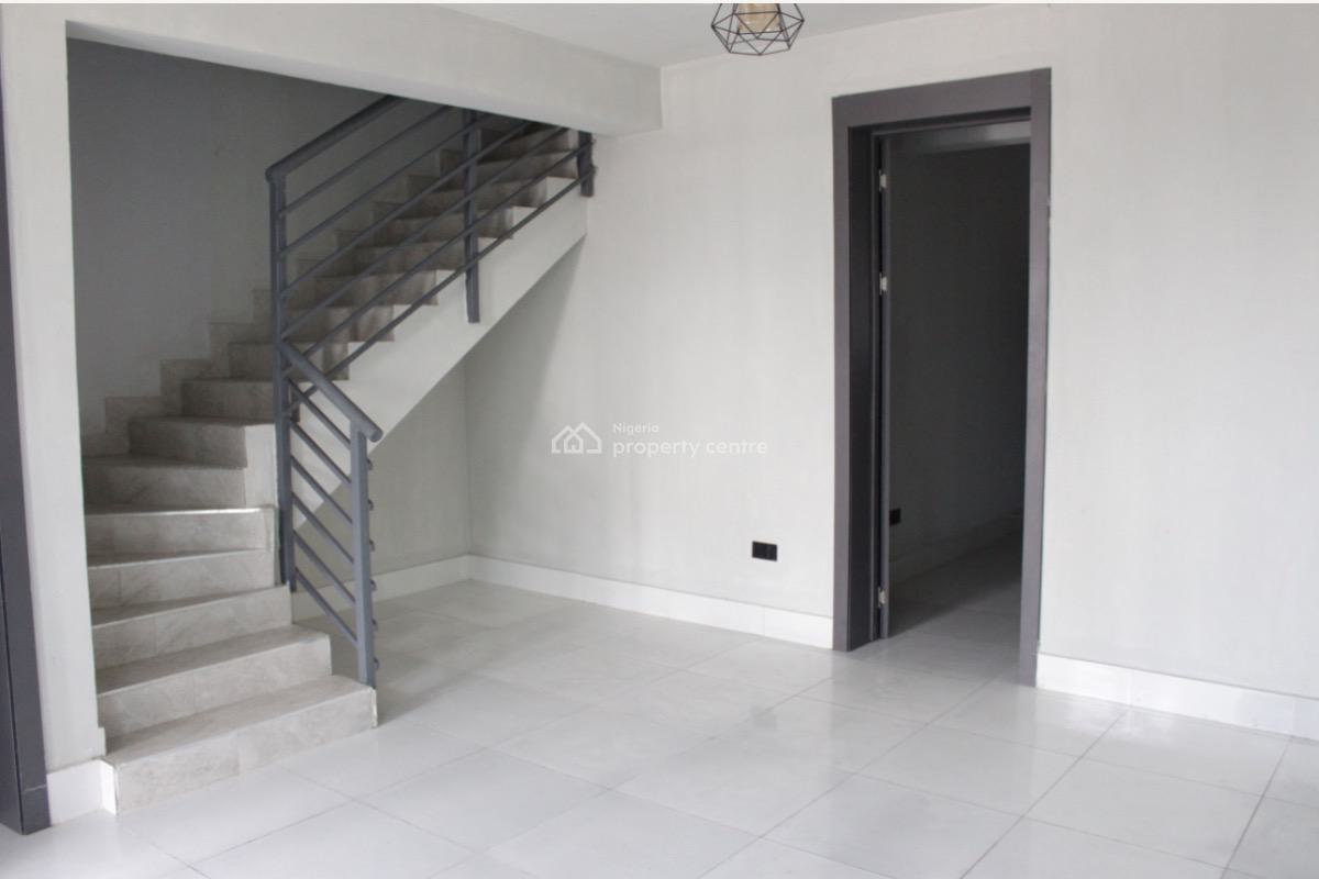 4 Bedroom Terrace Apartment at Ilasan, Idowu Emma, Ilasan, Lekki, Lagos, Terraced Duplex for Sale