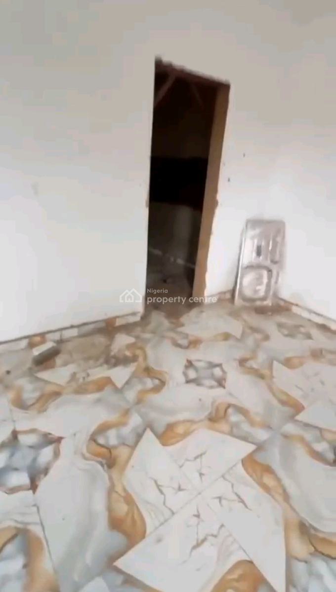 a Standard and Newly Built 2 Bedroom Apartment, Upstairs, Off Pedro Road, Shomolu, Lagos, Flat / Apartment for Rent