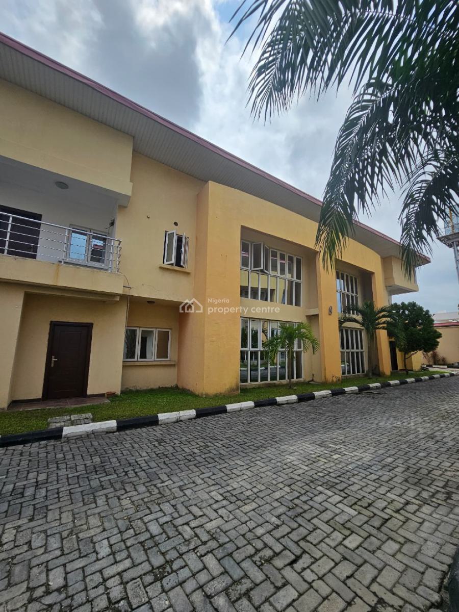 Lovely 4 Bedroom Semi Detached Duplex with Bq in a Secured Estate., Chevron, Lekki, Lagos, Semi-detached Duplex for Rent