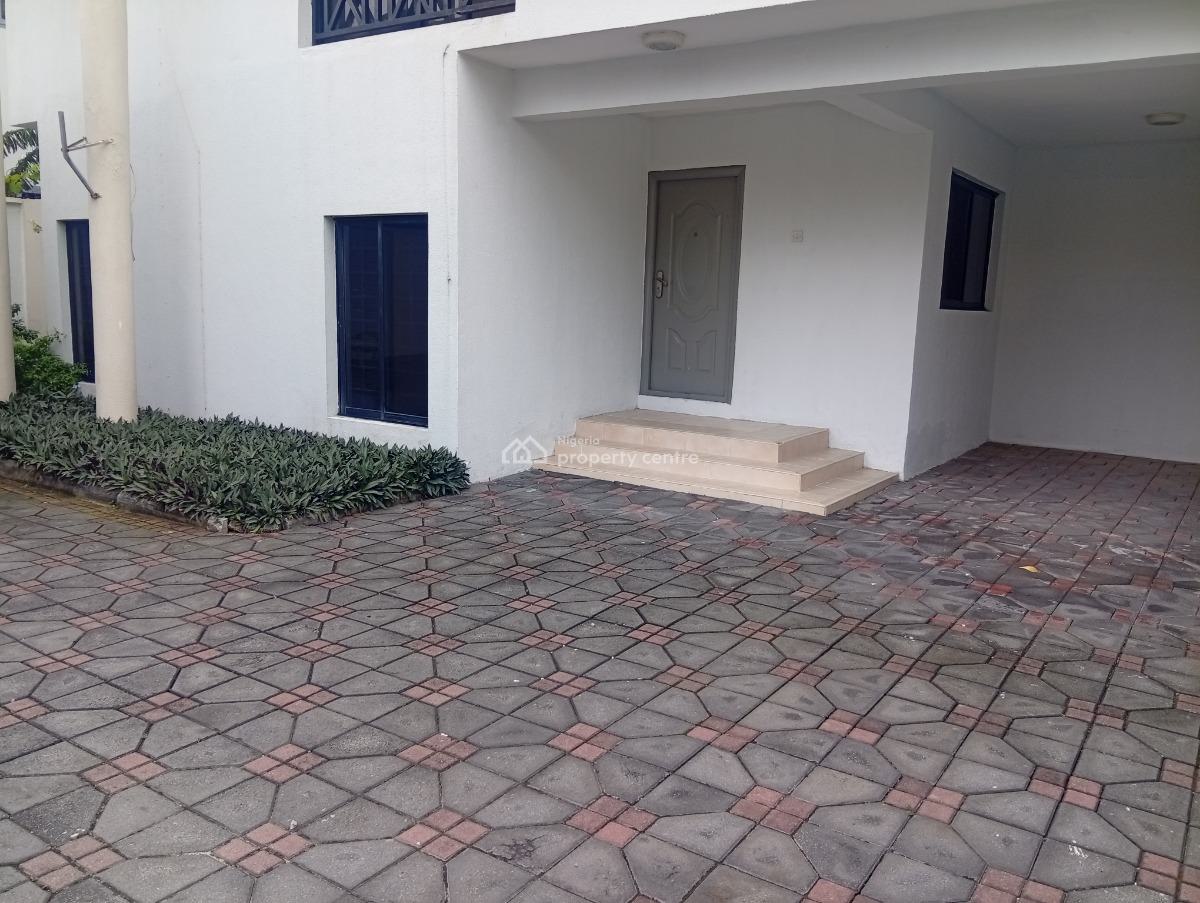 a Self Serviced 5 Bedroom Detached House with 2 Bq, Lekki Phase 1, Lekki, Lagos, Detached Duplex for Rent
