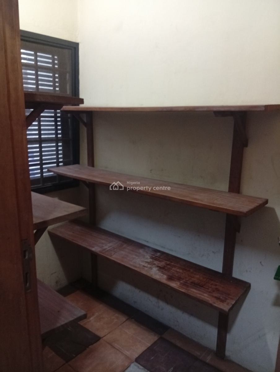 a Self Serviced 5 Bedroom Detached House with 2 Bq, Lekki Phase 1, Lekki, Lagos, Detached Duplex for Rent
