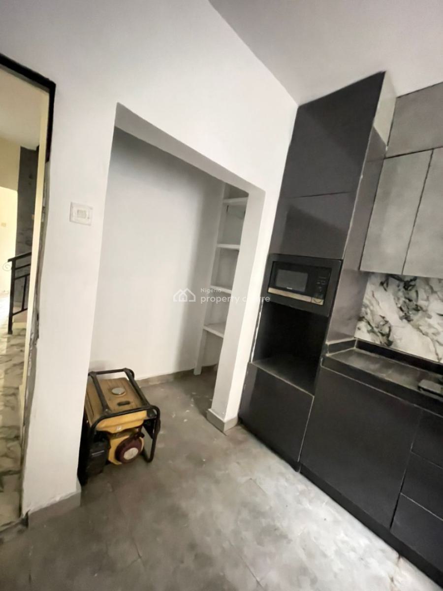 Nice 3 Bedrooms Terraced Duplex, Megamound Estate, Off Lekki County Homes, Ikota, Lekki, Lagos, Terraced Duplex for Rent