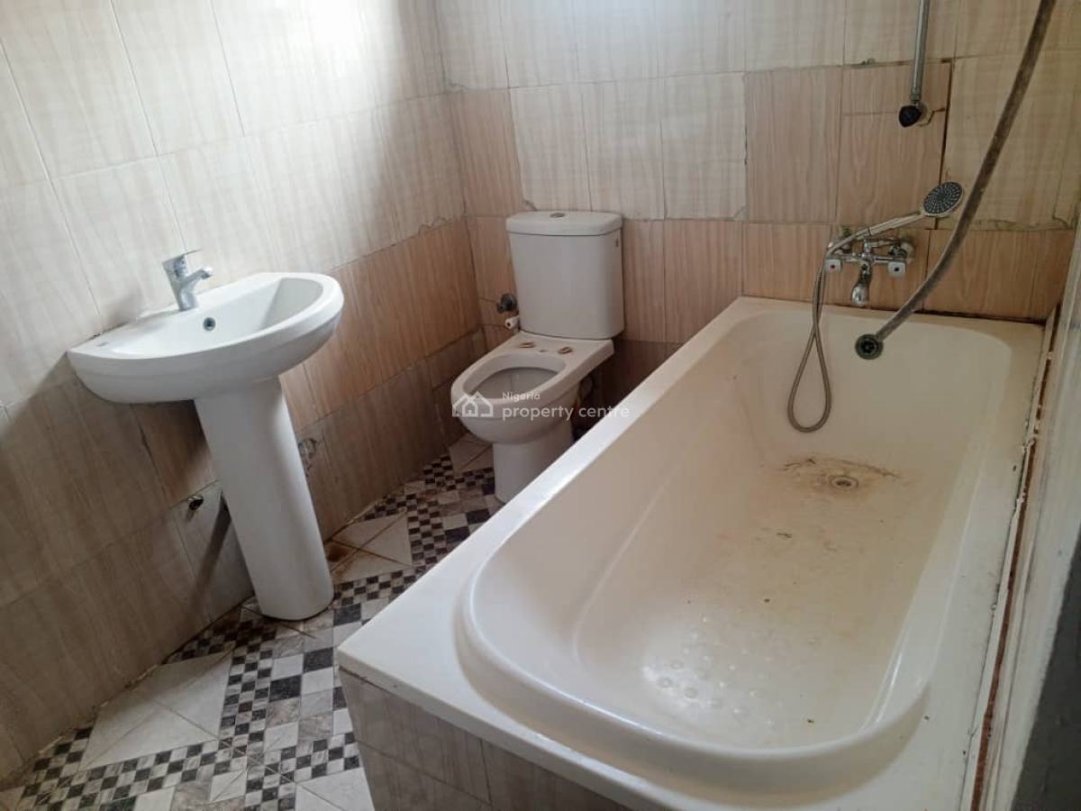 Nice 3 Bedrooms Terraced Duplex, Megamound Estate, Off Lekki County Homes, Ikota, Lekki, Lagos, Terraced Duplex for Rent
