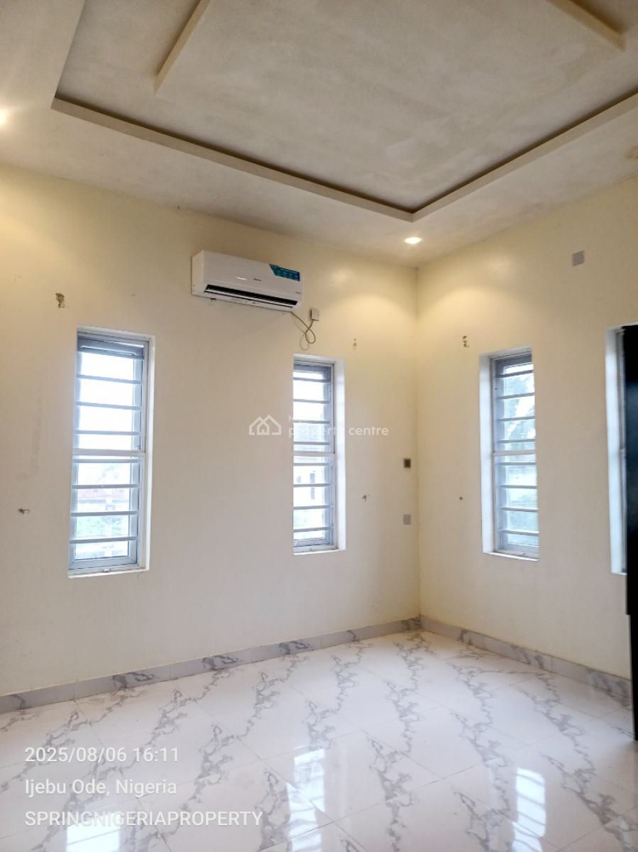 Luxury 2 Bedrooms Flat, Upstairs, After Blenco Supermarket, Sangotedo, Ajah, Lagos, Flat / Apartment for Rent