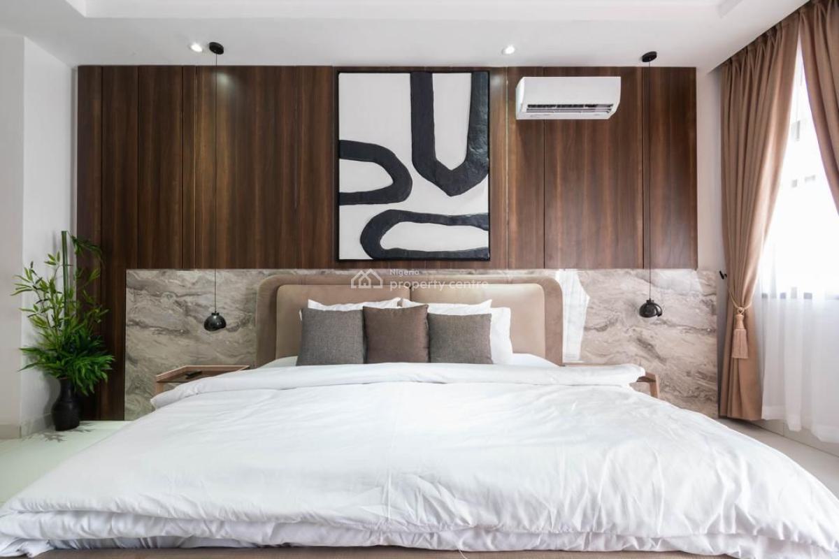 Luxurious 2bedroom with Rooftop, Gym and Pool, African Lane, Lekki Phase 1, Lekki, Lagos, Flat / Apartment Short Let