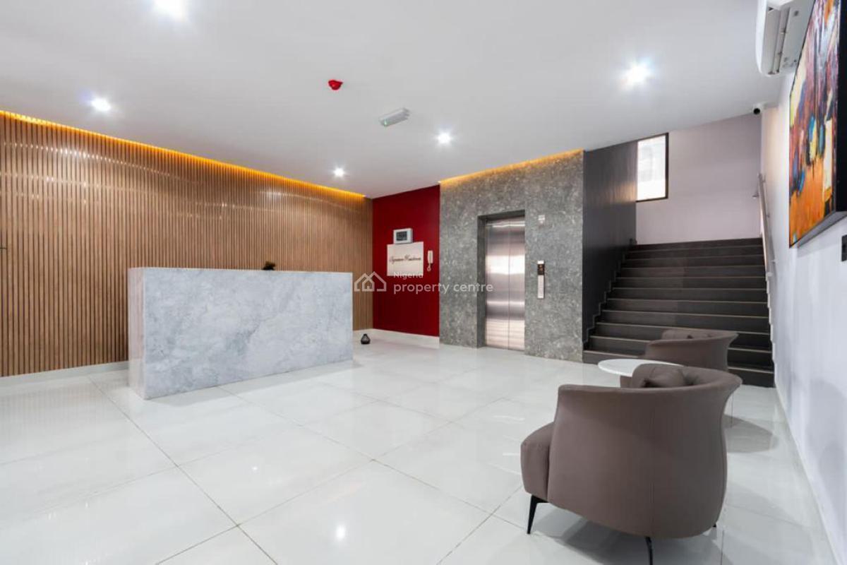 Luxurious 2bedroom with Rooftop, Gym and Pool, African Lane, Lekki Phase 1, Lekki, Lagos, Flat / Apartment Short Let