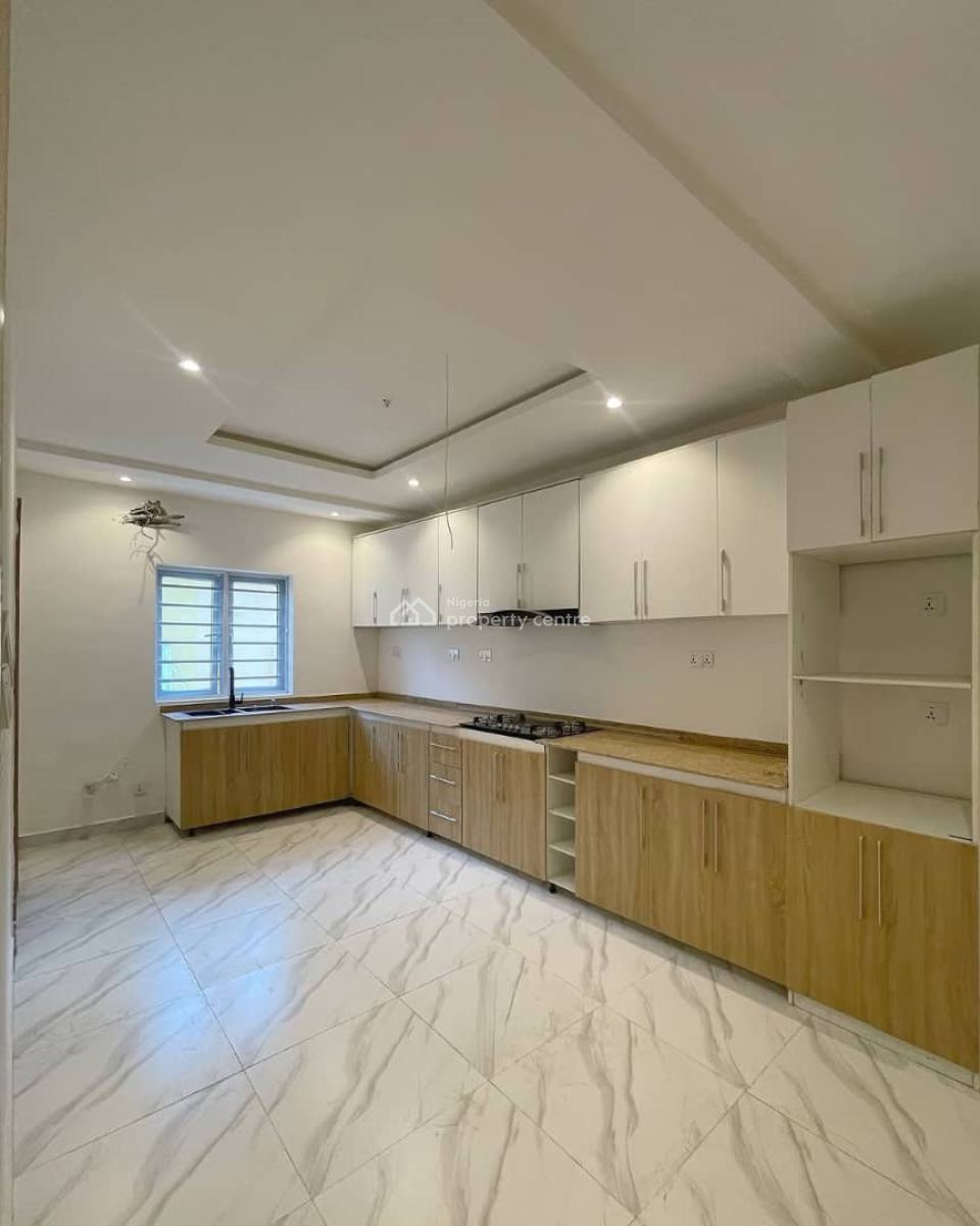 Luxury 3bedroom Serviced Apartment with Bq and Pool, Chevron Drive Lekki Lagos, Lekki Expressway, Lekki, Lagos, Flat / Apartment for Sale