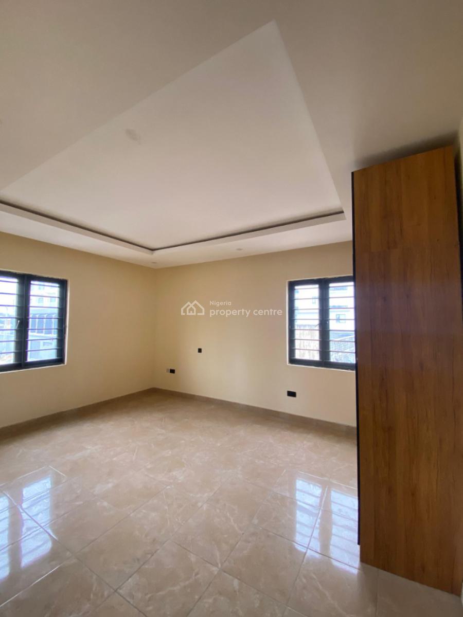Brand New Fully Serviced 2 Bedrooms (without Bq), Lekki Phase 1, Lekki, Lagos, Flat / Apartment for Rent