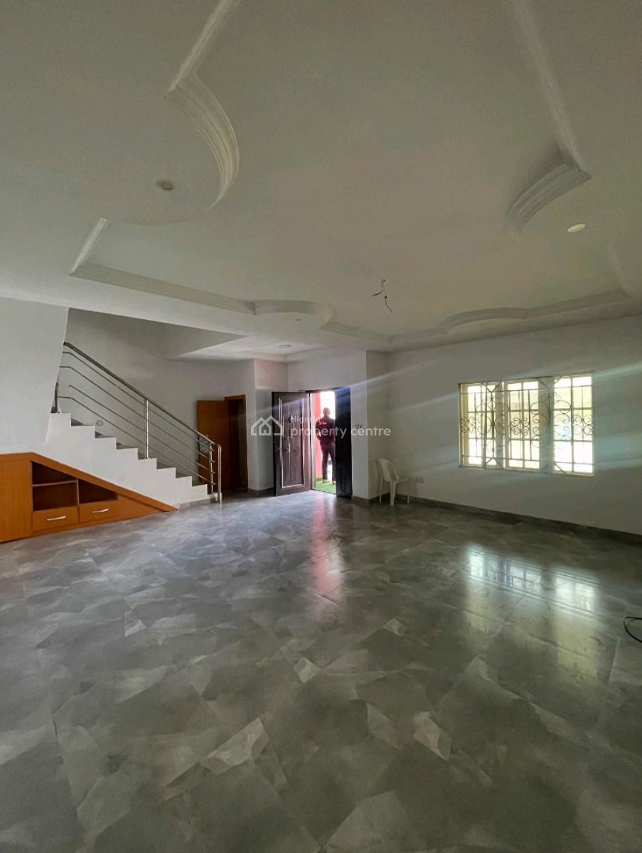 4 Bedrooms Terraced Duplex, Chevron Drive, Lekki, Lagos, Terraced Duplex for Rent
