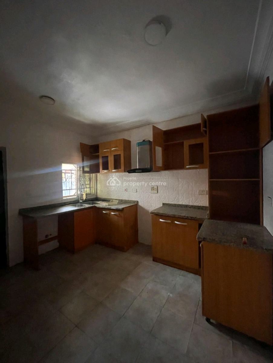4 Bedrooms Terraced Duplex, Chevron Drive, Lekki, Lagos, Terraced Duplex for Rent