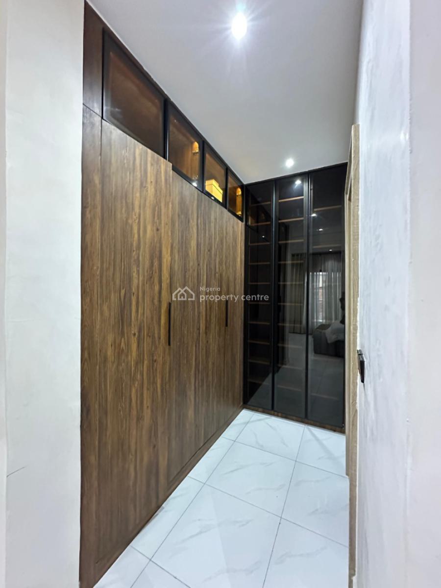Luxury Fully Serviced 3 Bedroom Flat with a Room Bq, Lekki Phase 1, Lekki, Lagos, Flat / Apartment for Sale