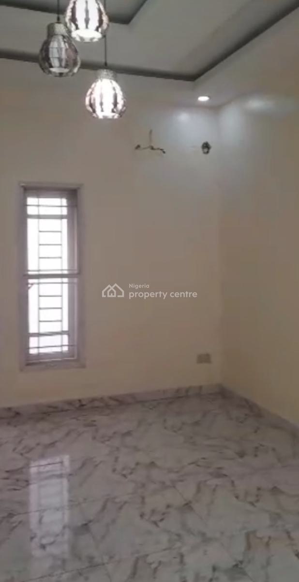 Well Maintained 3 Bedroom Flat Upstairs for Corporate Or Expatriate, Off Allen Avenue, Allen, Ikeja, Lagos, Flat / Apartment for Rent