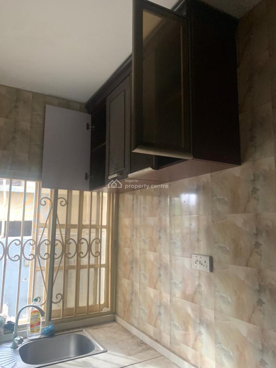 2 Bedroom Sharp and Clean, Seaside Estate Badore Road, Ajah, Lagos, Flat / Apartment for Rent