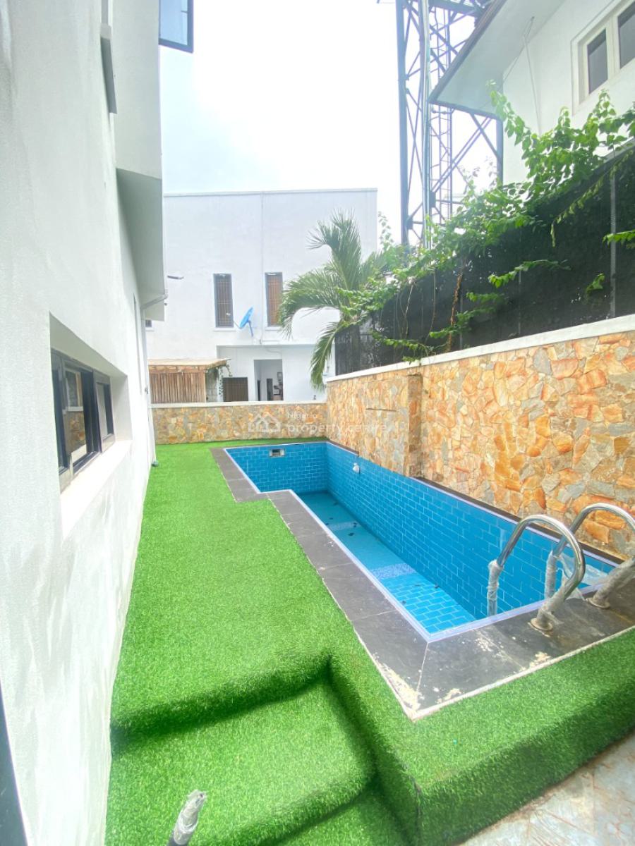 5 Bedroom Fully Detached Duplex in a Secure Environment, County, Lekki, Lagos, Detached Duplex for Sale