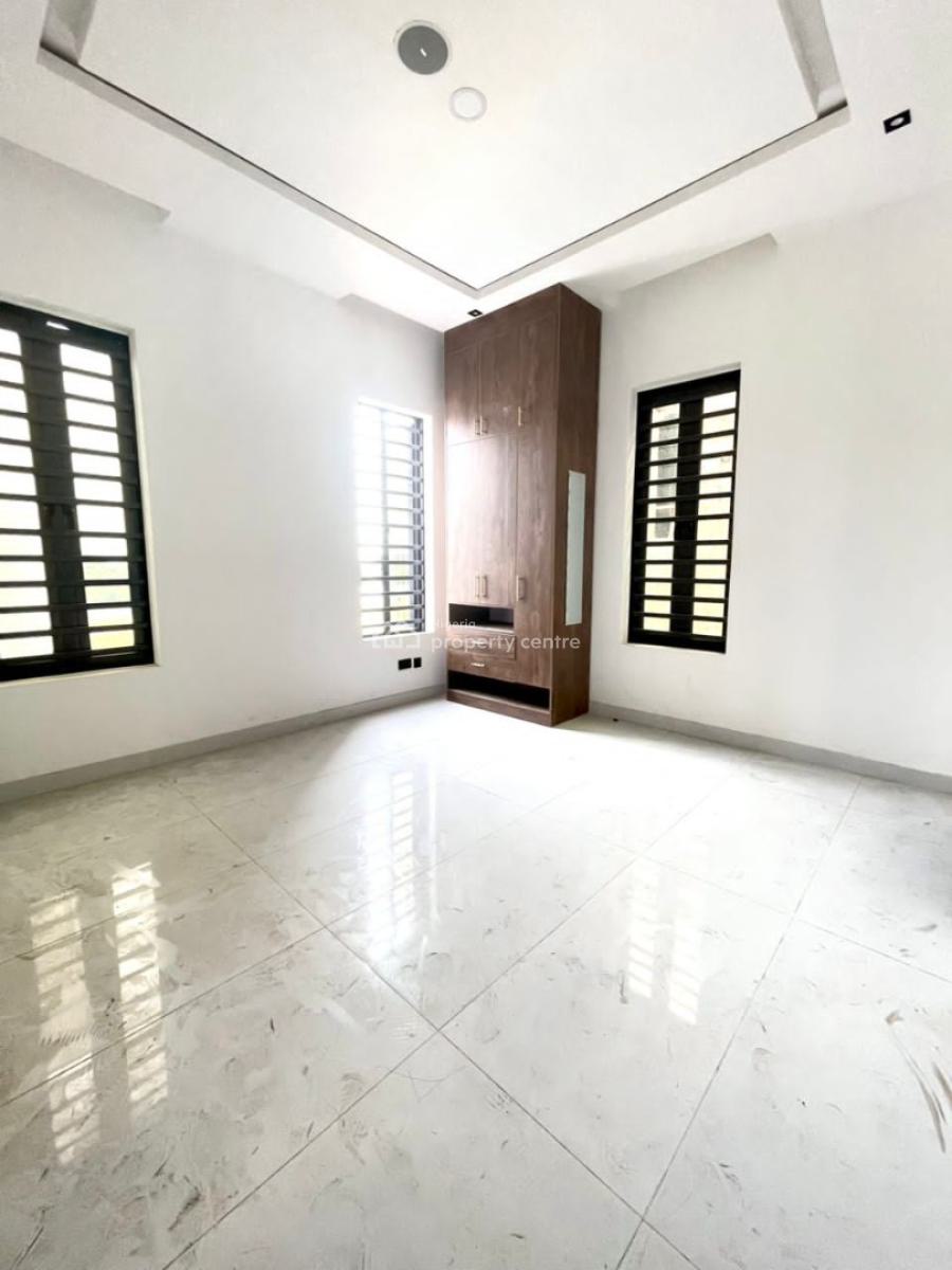 5 Bedroom Fully Detached Duplex on a  Secure Environment, County, Lekki, Lagos, Detached Duplex for Sale