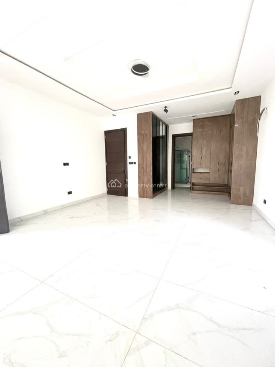 5 Bedroom Fully Detached Duplex on a  Secure Environment, County, Lekki, Lagos, Detached Duplex for Sale