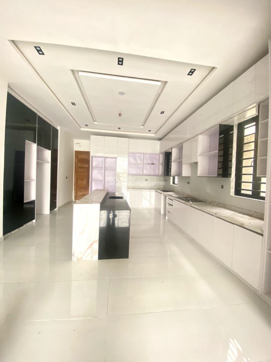 5 Bedroom Fully Detached Duplex in a Secure Environment, Lekki County, Lekki, Lagos, Detached Duplex for Sale