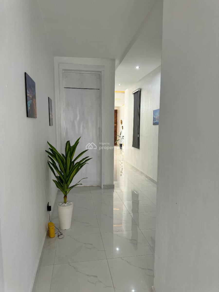 Fully Furnished 3 Bedroom Apartment, Lekki Phase 1, Lekki, Lagos, Flat / Apartment for Sale