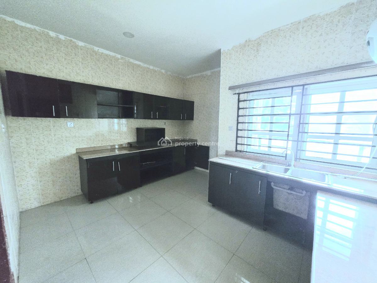 2 Bedroom Apartment, Lekki Phase 1, Lekki, Lagos, Flat / Apartment for Rent