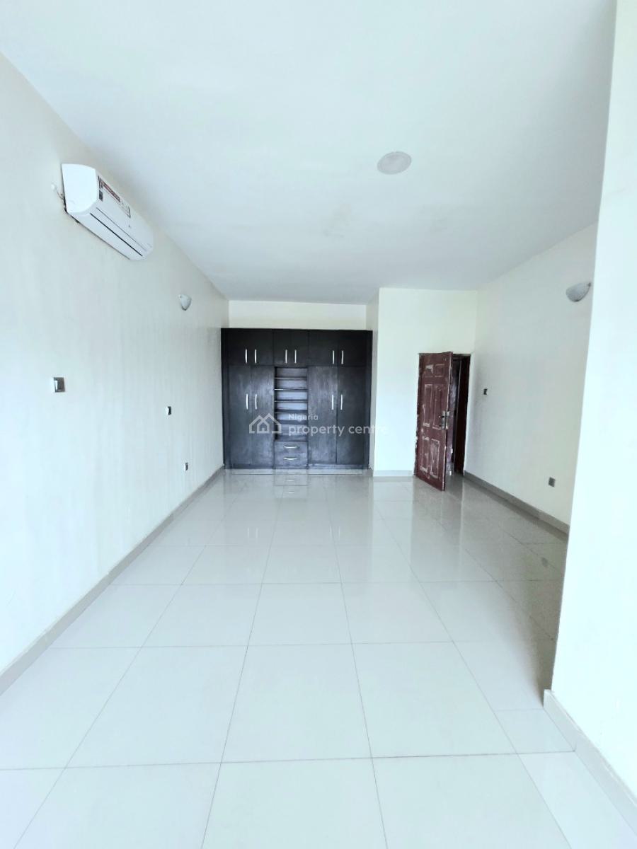 2 Bedroom Apartment, Lekki Phase 1, Lekki, Lagos, Flat / Apartment for Rent