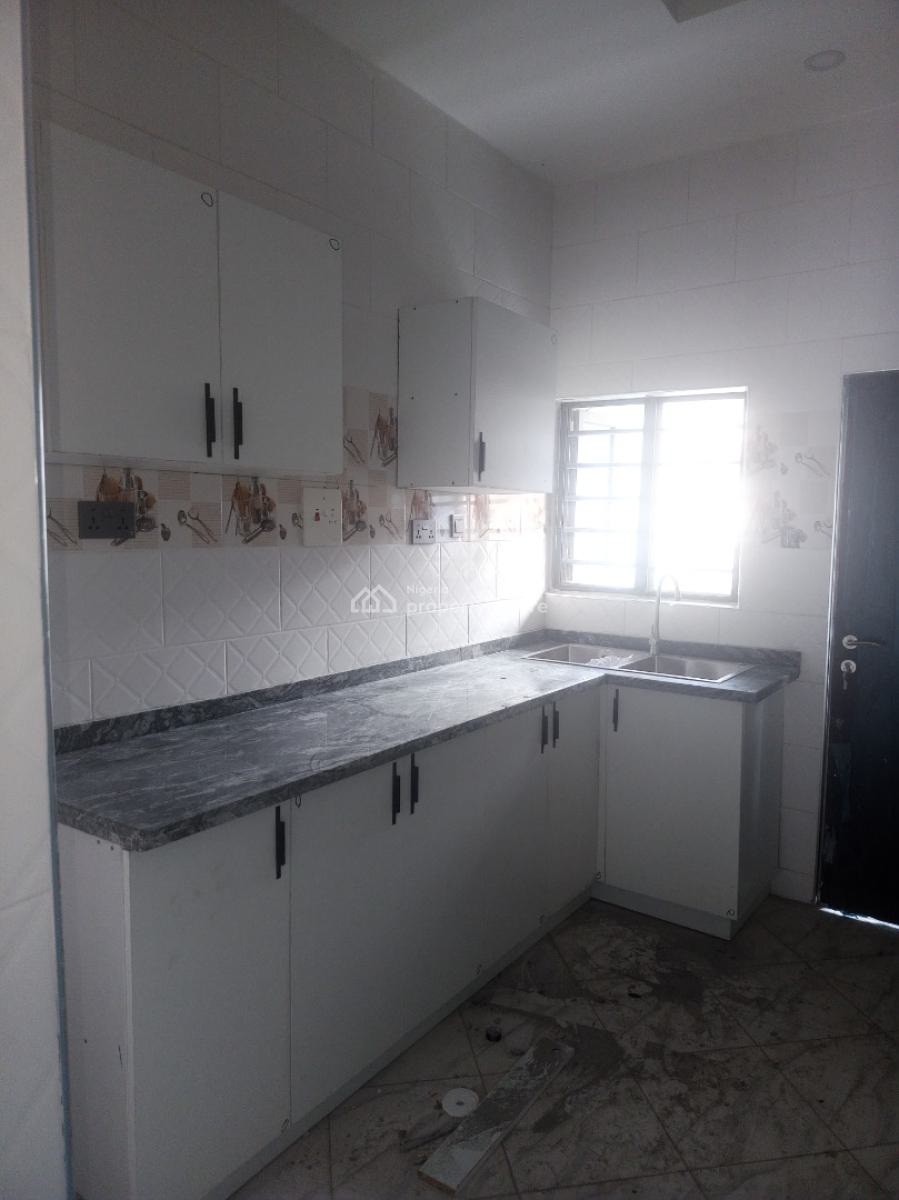 Luxury Newly Built 2 Bedroom Block of Flat, News Engineering, Dawaki, Gwarinpa, Abuja, Flat / Apartment for Rent