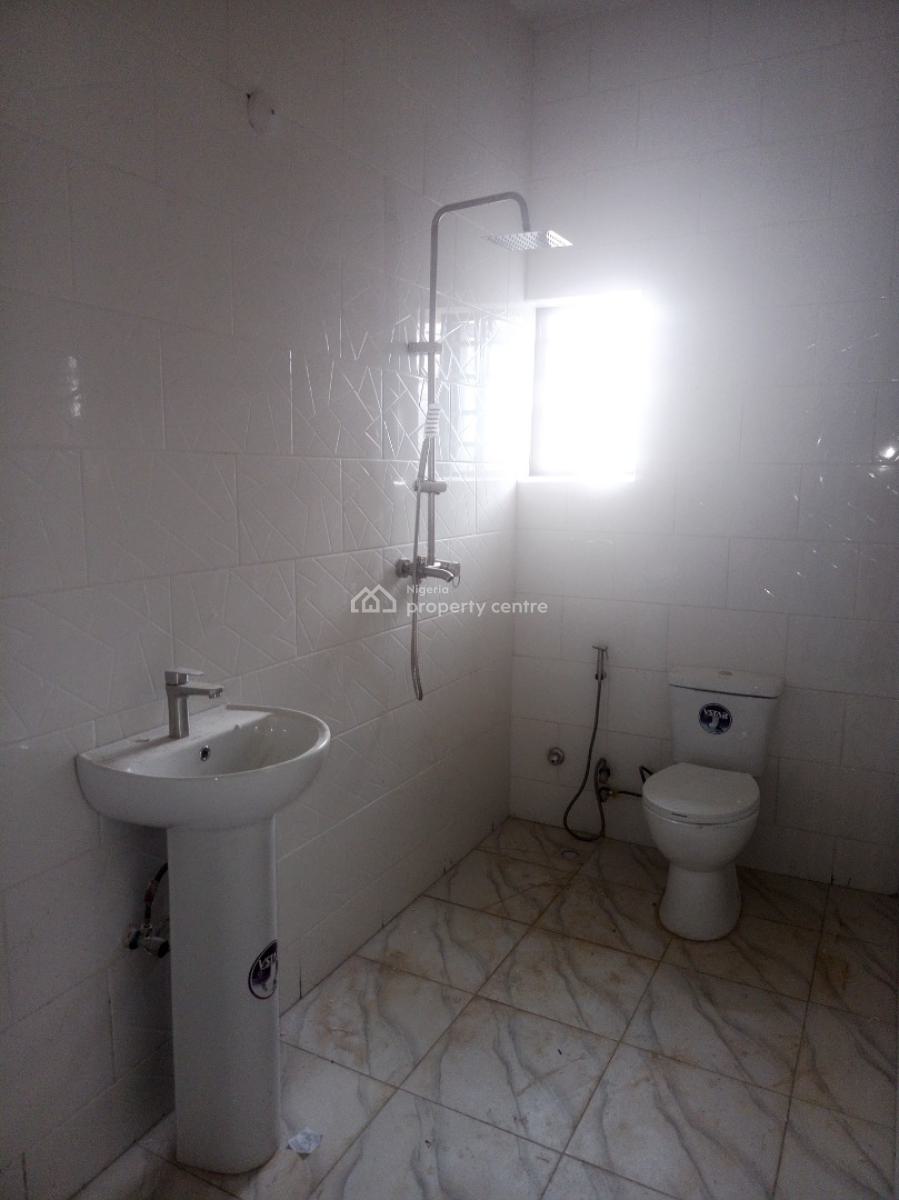 Luxury Newly Built 2 Bedroom Block of Flat, News Engineering, Dawaki, Gwarinpa, Abuja, Flat / Apartment for Rent