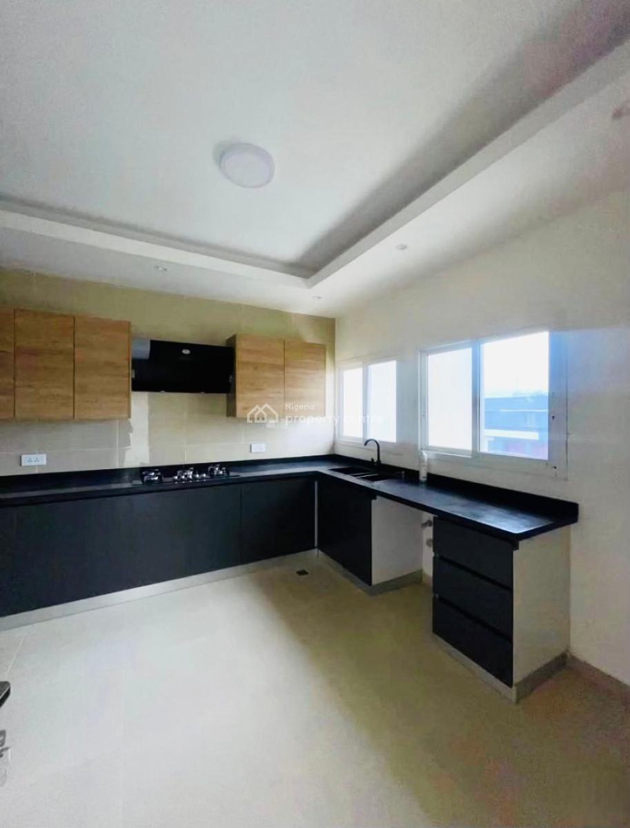 Beautiful 3 Bedroom Flat with Gym and Swimming Pool, Victoria Island (vi), Lagos, Flat / Apartment for Rent