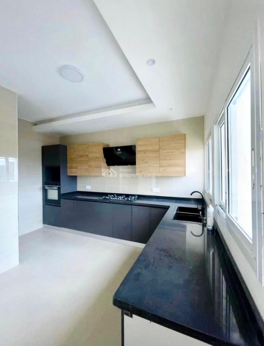 Beautiful 3 Bedroom Flat with Gym and Swimming Pool, Victoria Island (vi), Lagos, Flat / Apartment for Rent