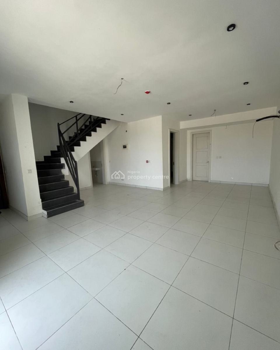 4 Bedroom Terace Duplex with a Bq, Ologolo, Lekki, Lagos, Terraced Duplex for Rent