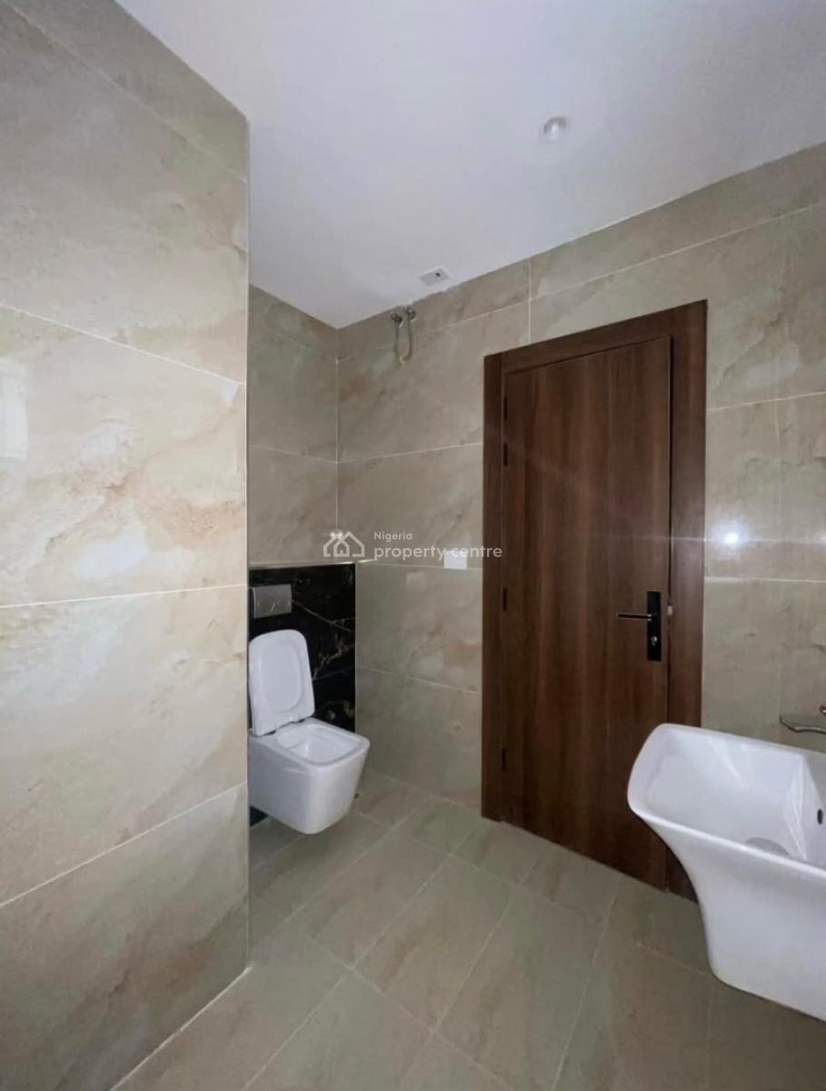 Beautiful 2 Bedroom Flat with Gym and Swimming Pool, Victoria Island (vi), Lagos, Flat / Apartment for Rent